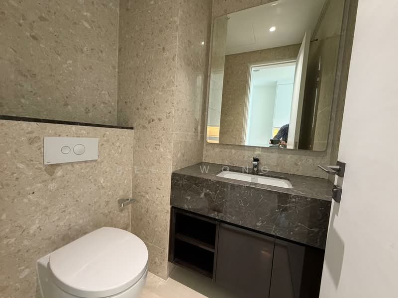 Servis Apartment untuk Disewa di Regent Suites @ Pavilion Damansara Heights - Bell Wong - Bathroom - PropertyGuru.com.my