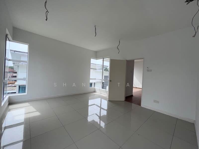 Semi-Detached House for Sale in Bandar Mahkota Cheras (Cheras) - Shanny Tan - Living Room - PropertyGuru.com.my