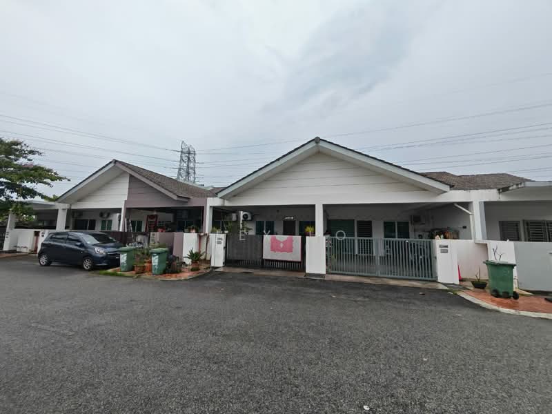 1-storey Terraced House for Sale in Hijauan Valdor (Sungai Jawi) - Alex Ho - Exterior - PropertyGuru.com.my