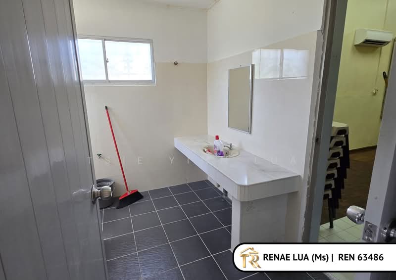 Rumah Banglo untuk Dijual di Sandakan (Sabah) - Tsie Yinn Lua - Bathroom - PropertyGuru.com.my