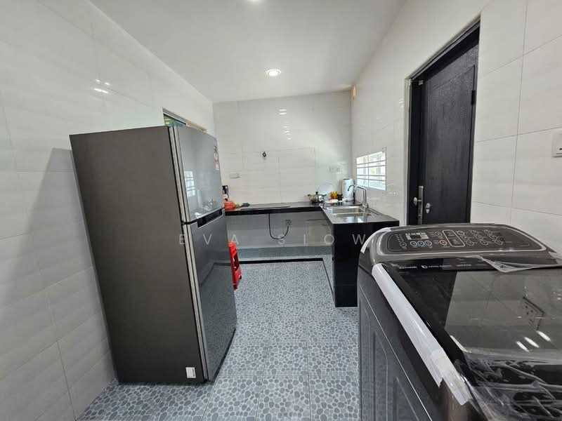 Rumah Teres 2 Tingkat untuk Dijual di Taman Nusa Indah (Iskandar Puteri (Nusajaya)) - Eva Siow - Kitchen - PropertyGuru.com.my