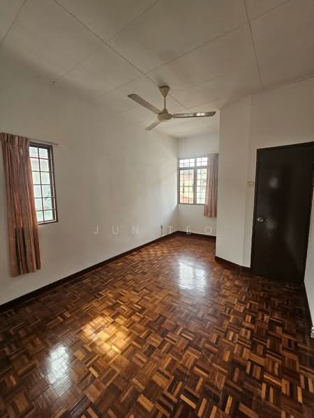 Rumah Teres 2 Tingkat untuk Disewa di Bandar Utama (Selangor) - Jun Teo - PropertyGuru.com.my