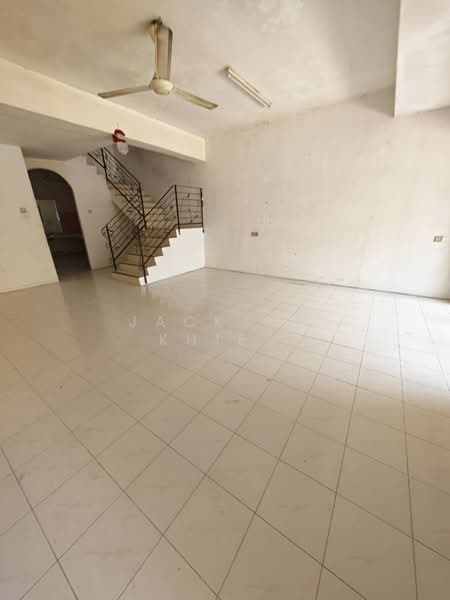 2.5-storey Terraced House for Rent at Taman Menglembu Impiana Adril - Jackson Khiew - Interior - PropertyGuru.com.my