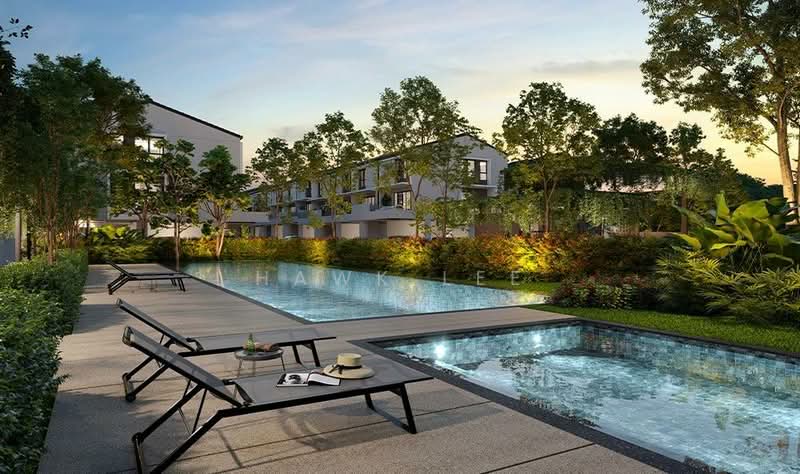 Rumah Teres 2 Tingkat untuk Dijual di Taman Bukit Serdang (Seri Kembangan) - Hawk Lee - Exterior - PropertyGuru.com.my