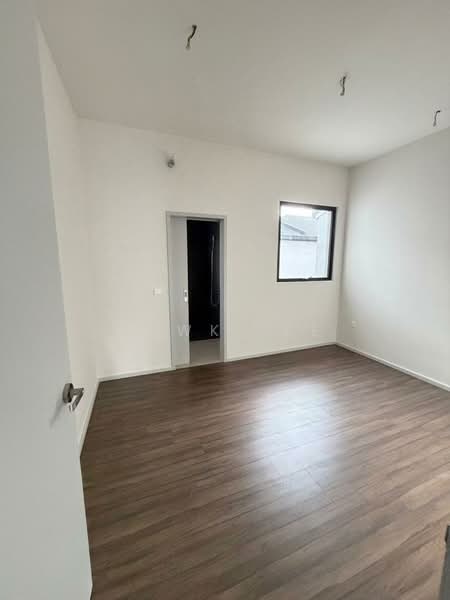 Rumah Teres 2 Tingkat untuk Dijual di Taman Bukit Serdang (Seri Kembangan) - Hawk Lee - Interior - PropertyGuru.com.my