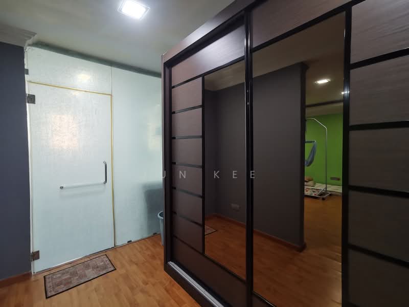 Rumah Teres 2.5 Tingkat untuk Dijual di Taman Desa (Kuala Lumpur) - Jun Kee - PropertyGuru.com.my