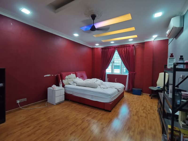 Rumah Teres 2.5 Tingkat untuk Dijual di Taman Desa (Kuala Lumpur) - Jun Kee - PropertyGuru.com.my