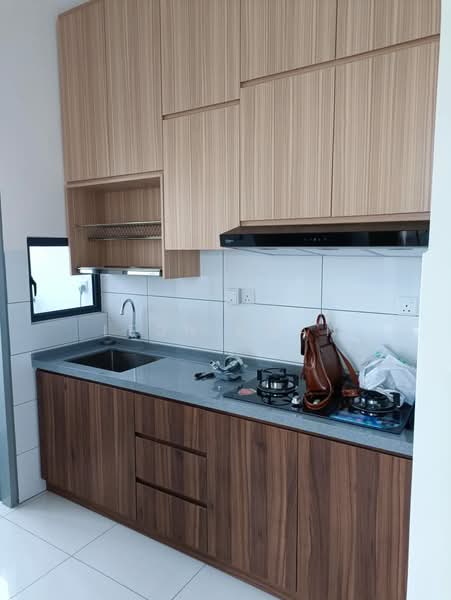 Servis Apartment untuk Disewa di Traders Park - Leon Kwan - Kitchen - PropertyGuru.com.my