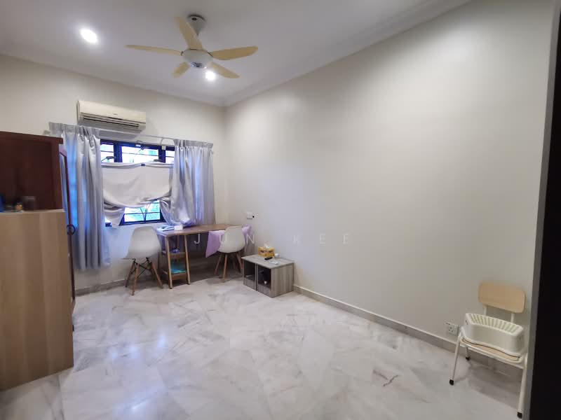 2-storey Terraced House for Sale in Taman Desa (Kuala Lumpur) - Jun Kee - Interior - PropertyGuru.com.my