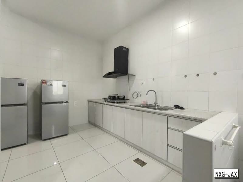 Rumah Berkembar untuk Dijual di Setia Eco Park (Setia Alam) - Reilynn Tue - Kitchen - PropertyGuru.com.my