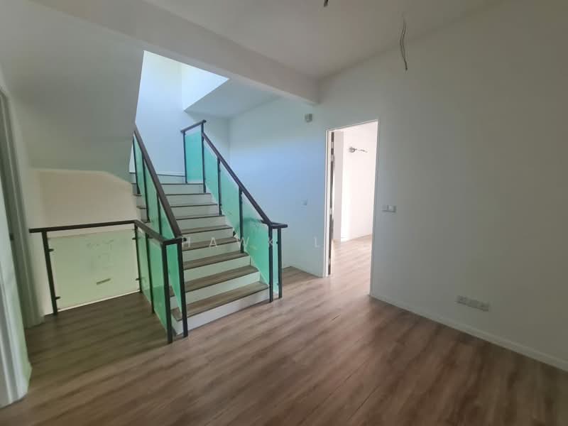 Rumah Teres 3 Tingkat untuk Dijual di Taman Puncak Jalil (Seri Kembangan) - Hawk Lee - Interior - PropertyGuru.com.my