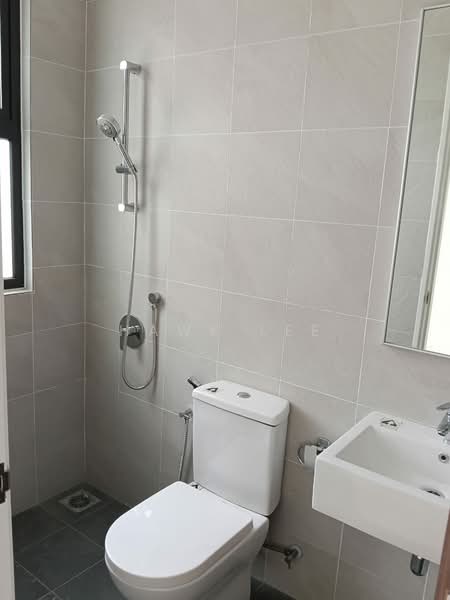 Rumah Teres 3 Tingkat untuk Dijual di Taman Puncak Jalil (Seri Kembangan) - Hawk Lee - Bathroom - PropertyGuru.com.my