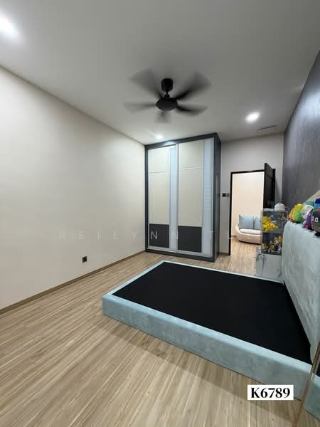 Semi-Detached House for Sale in Taman Aman Perdana (Kapar) - Reilynn Tue - Bedroom - PropertyGuru.com.my