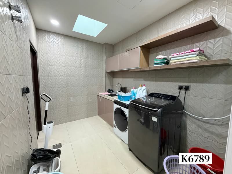 Semi-Detached House for Sale in Taman Aman Perdana (Kapar) - Reilynn Tue - Interior - PropertyGuru.com.my