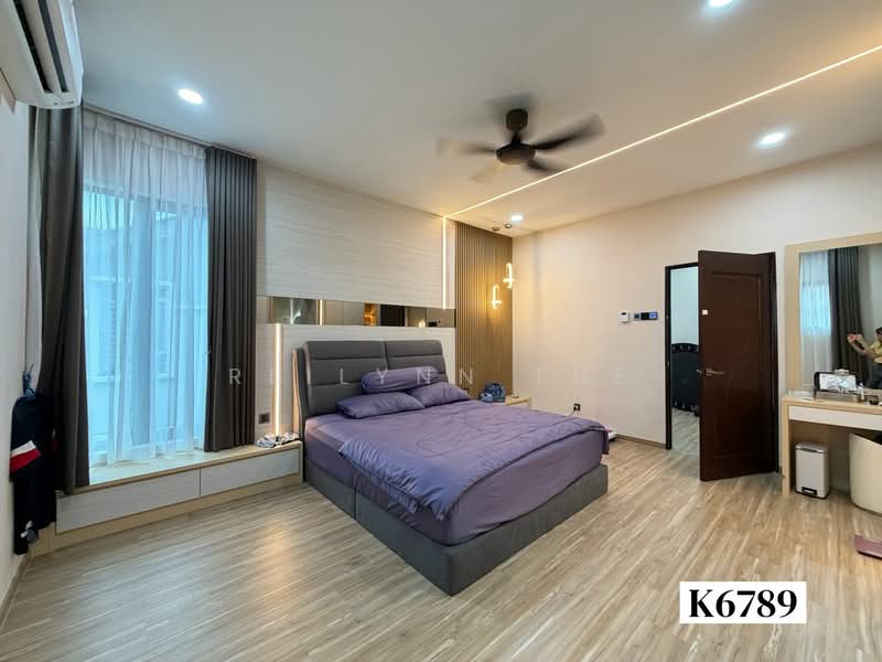 Semi-Detached House for Sale in Taman Aman Perdana (Kapar) - Reilynn Tue - Bedroom - PropertyGuru.com.my