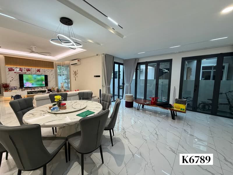 Semi-Detached House for Sale in Taman Aman Perdana (Kapar) - Reilynn Tue - Living Room - PropertyGuru.com.my