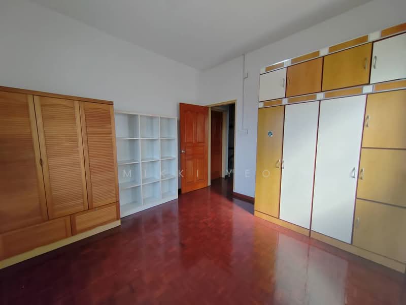 Semi-Detached House for Sale in Taman Pelangi (Johor Bahru) - Mikki Yeo - Bedroom - PropertyGuru.com.my
