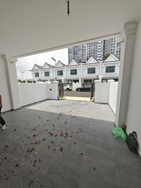 2-storey Terraced House for Sale in Bandar Seri Alam (Masai) - Evon Yap - PropertyGuru.com.my