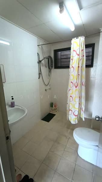 Servis Apartment untuk Disewa di D'Alamanda - Olivia Ng - Bathroom - PropertyGuru.com.my