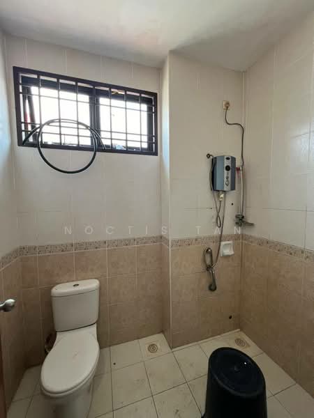 2-storey Terraced House for Rent in Taman Sutera Utama (Skudai) - Noctis Tan - Bathroom - PropertyGuru.com.my