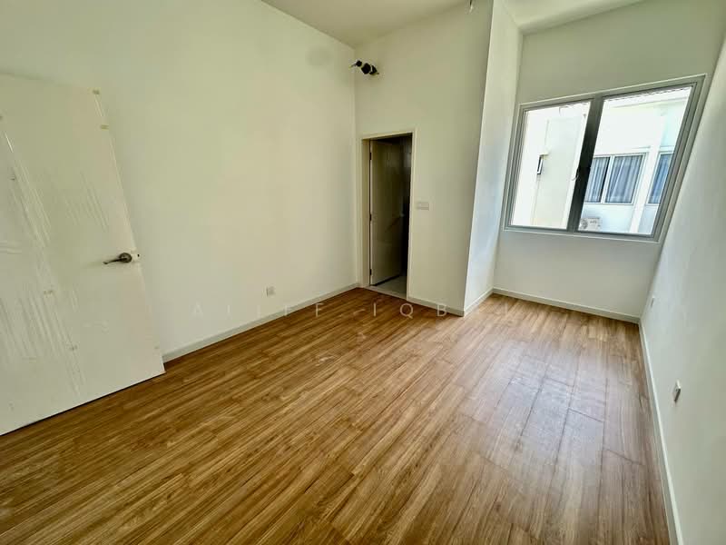 Rumah Teres 2 Tingkat untuk Dijual di Bandar Gamuda Cove (Dengkil) - Aliff Iqbal - Interior - PropertyGuru.com.my