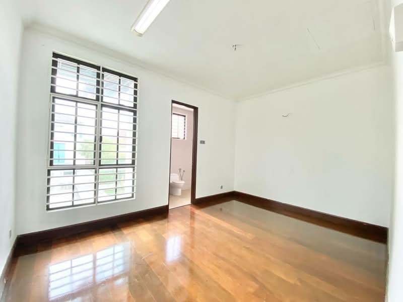 Rumah Berkembar untuk Dijual di Bandar Kinrara Seksyen 6 (Bandar Kinrara) - Fauzi Abdullah - Interior - PropertyGuru.com.my