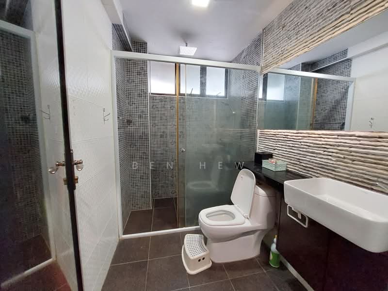 Kondominium untuk Dijual di Menara Greenview - Ben Hew - Bathroom - PropertyGuru.com.my
