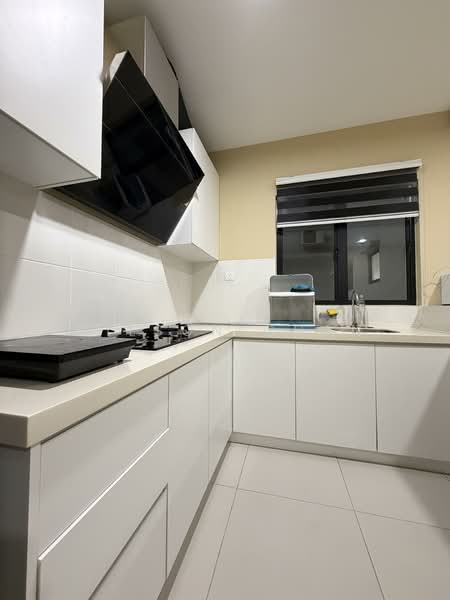 Servis Apartment untuk Disewa di Duduk Se.Ruang @ Eco Sanctuary - Hilson Chan - Kitchen - PropertyGuru.com.my
