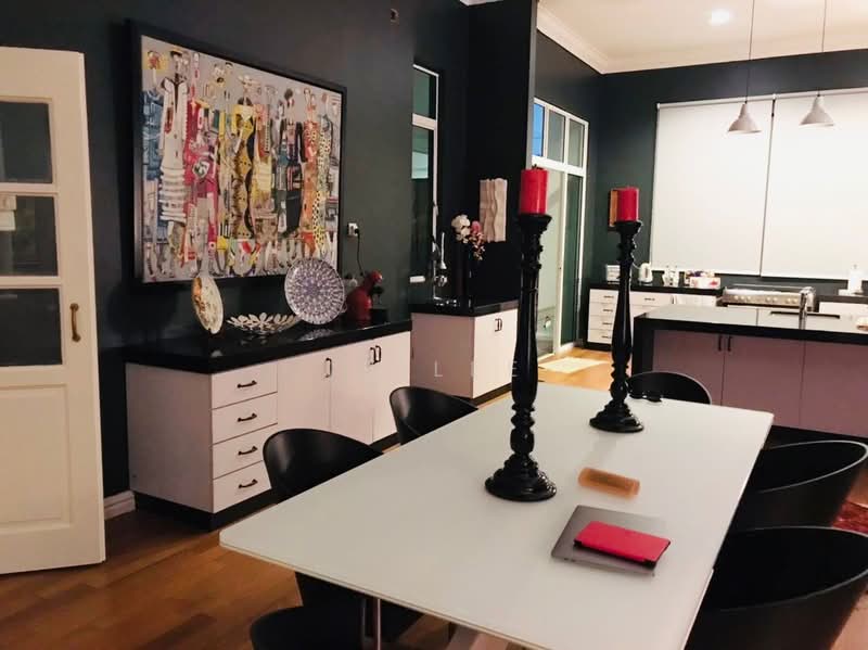 Rumah Banglo untuk Dijual di Leisure Farm (Gelang Patah) - JP Lee - Dining Room - PropertyGuru.com.my