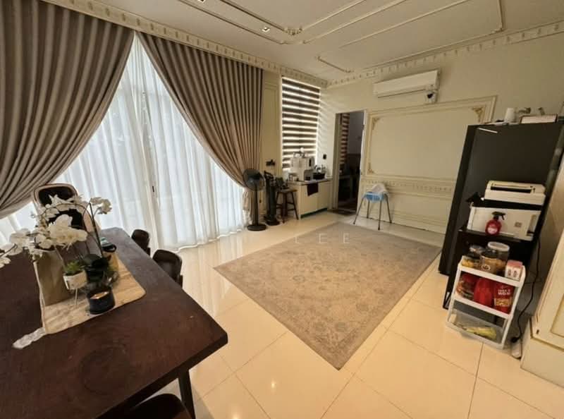 Semi-Detached House for Sale in Ampang (Selangor) - GEE Lee - Dining Room - PropertyGuru.com.my