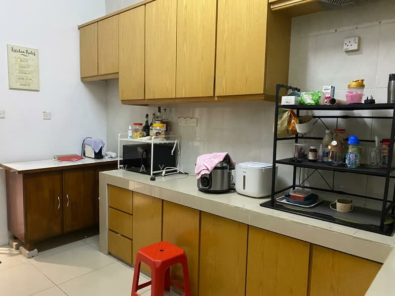 2-storey Terraced House for Sale in Taman Sri Putra Mas (Sungai Buloh) - Wayne Lai - Kitchen - PropertyGuru.com.my