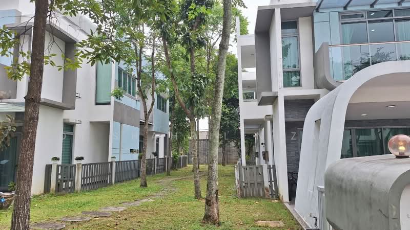 Rumah Teres 2 Tingkat untuk Dijual di Setia Eco Glades (Cyberjaya) - Dr Shahril Nizam - Exterior - PropertyGuru.com.my
