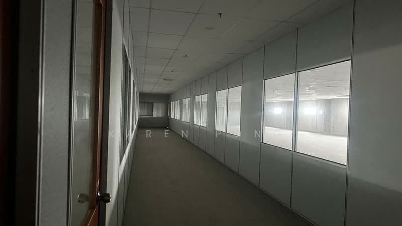 Factory for Rent in Klang (Selangor) - Karen Pong - Corridor - PropertyGuru.com.my