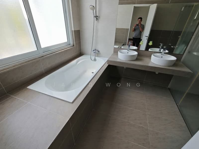 Semi-Detached House for Rent in Cyberjaya (Selangor) - Jared Wong - Bathroom - PropertyGuru.com.my