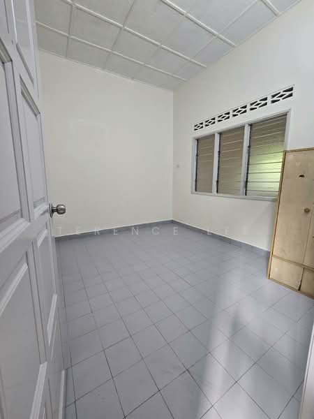 Rumah Teres 1 Tingkat untuk Dijual di Klang (Selangor) - Terence Lee - PropertyGuru.com.my
