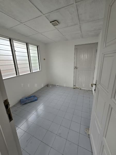 Rumah Teres 1 Tingkat untuk Dijual di Klang (Selangor) - Terence Lee - PropertyGuru.com.my