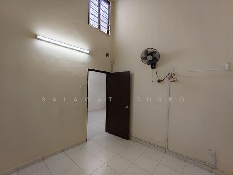 1-storey Terraced House for Sale in Kampung Bukit Kapar (Kapar) - Salawati Busro - Interior - PropertyGuru.com.my