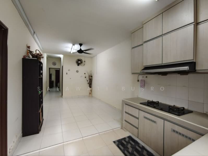 1-storey Terraced House for Sale in Kampung Bukit Kapar (Kapar) - Salawati Busro - Kitchen - PropertyGuru.com.my