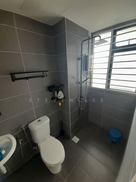 Servis Apartment untuk Disewa di One Maxim - Steven Lee - Bathroom - PropertyGuru.com.my