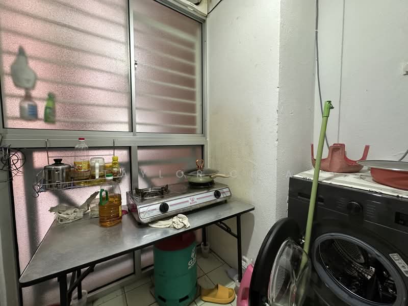 Condominium for Sale at Greenview Residence - Taylor Chia - Kitchen - PropertyGuru.com.my