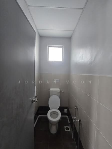 Shop / Office for Rent in Taman Cenderawasih (Nibong Tebal) - Jordan Voon - Bathroom - PropertyGuru.com.my