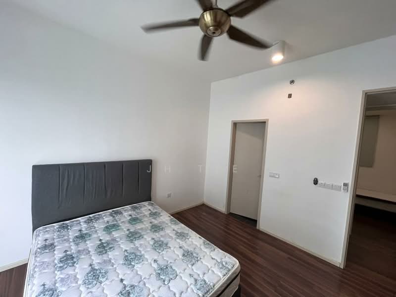 Service Residence for Rent at SqWhere Service Apartments - JH Tee - Bedroom - PropertyGuru.com.my