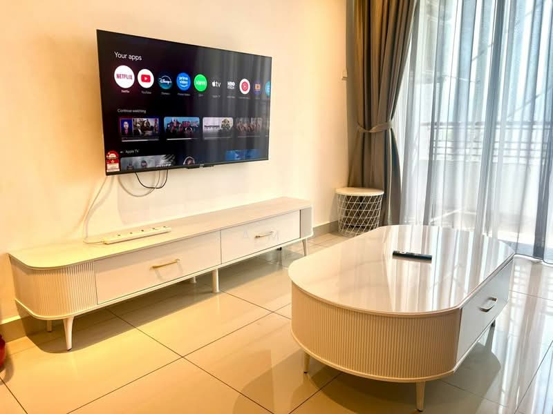 Kondominium untuk Disewa di The Majestic - Sam . - Living Room - PropertyGuru.com.my