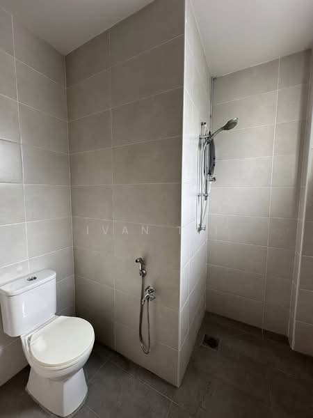Rumah Teres untuk Dijual di Ipoh (Perak) - Ivan Tai - Bathroom - PropertyGuru.com.my
