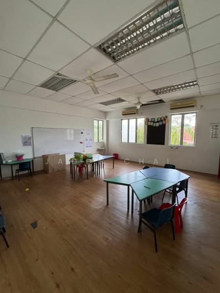 Banglo Komersial untuk Dijual di Iskandar Puteri (Nusajaya) (Johor) - Jaden Chai - Study - PropertyGuru.com.my