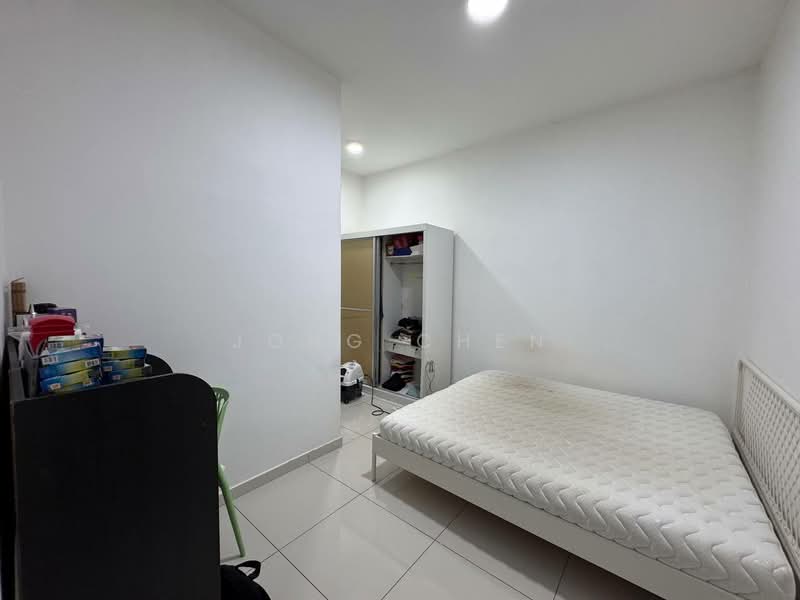 2-storey Terraced House for Sale in Setia Tropika (Johor Bahru) - Jong Chen - Bedroom - PropertyGuru.com.my