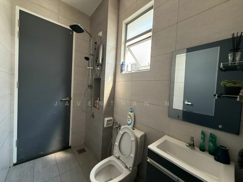 2-storey Terraced House for Sale in Setia Tropika (Johor Bahru) - Javenthan Ng - Bathroom - PropertyGuru.com.my