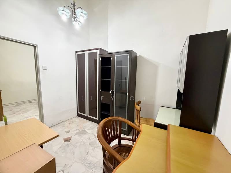 Rumah Teres 1 Tingkat untuk Dijual di Bandar Baru Uda (Tampoi) - Calley Chin - PropertyGuru.com.my