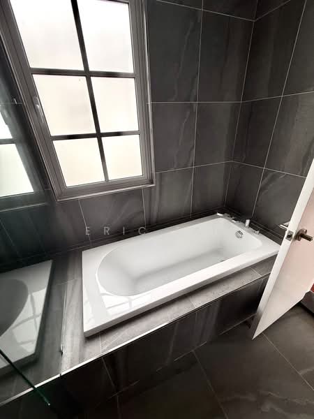 Semi-Detached House for Sale in Taman Ekoflora (Johor Bahru) - Eric Tan - Bathroom - PropertyGuru.com.my