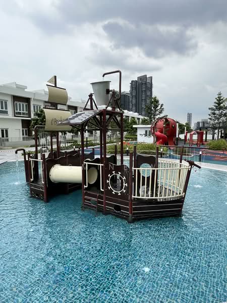 Condominium for Sale at d'Brightton - Jasmine Wai - Exterior - PropertyGuru.com.my